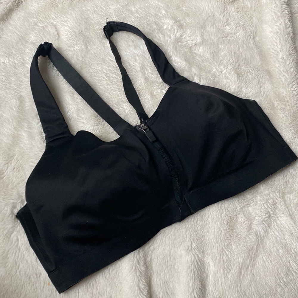 Victoria's Secret Incredible VSX Front Zip Double Layer Sports Bra 36D